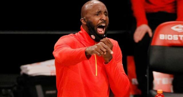 500网-老鹰战绩不达标教练背锅，谁要为此负更大责任？